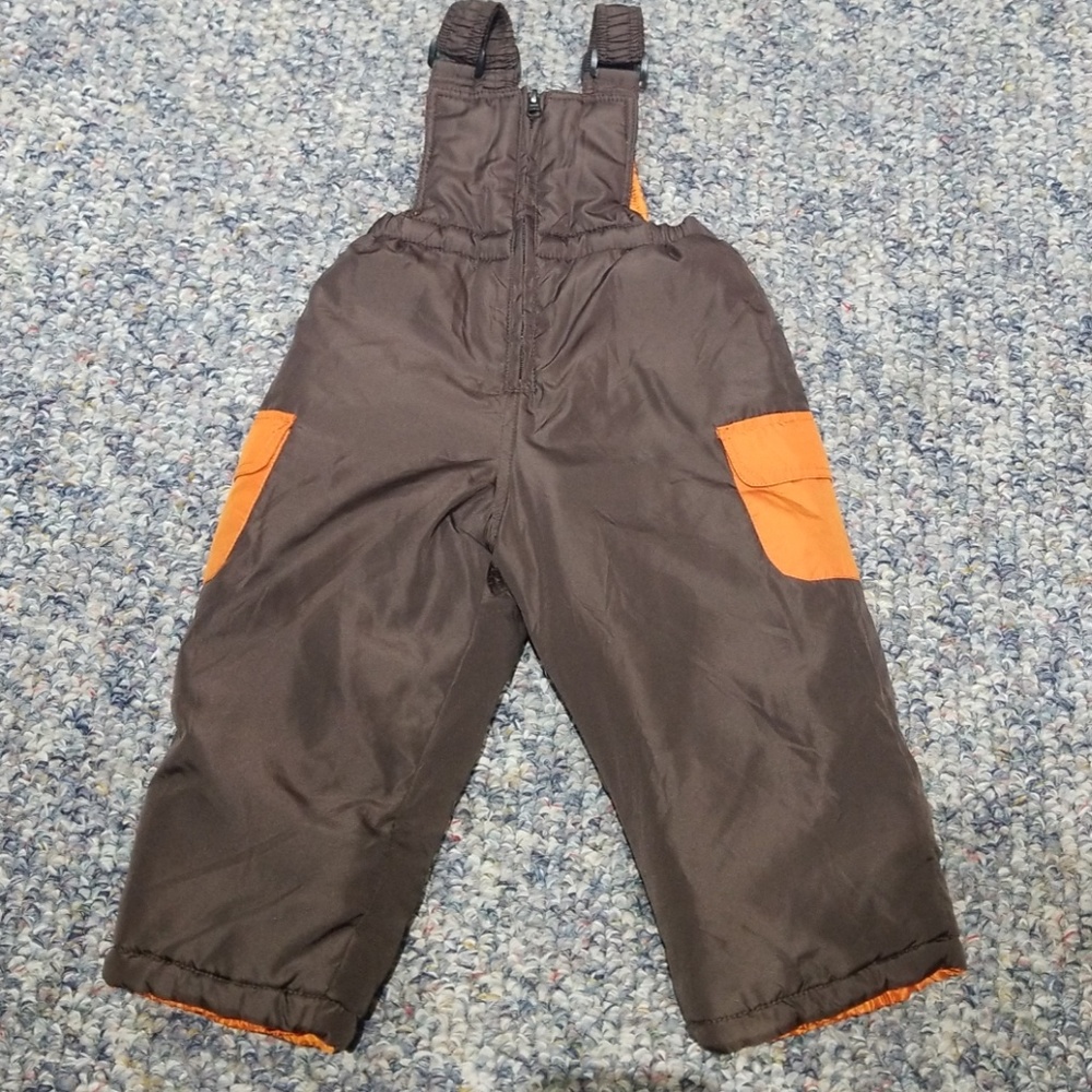 Snow pants